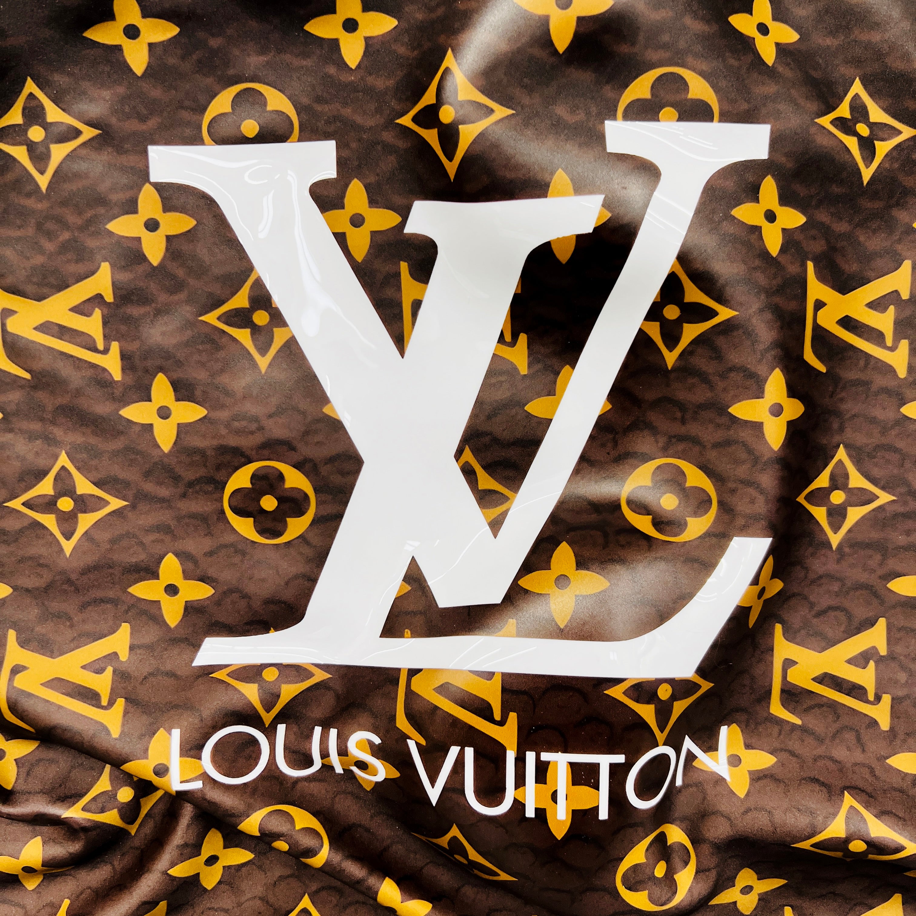 LV - Wall sculpture - AVAILABLE ✅