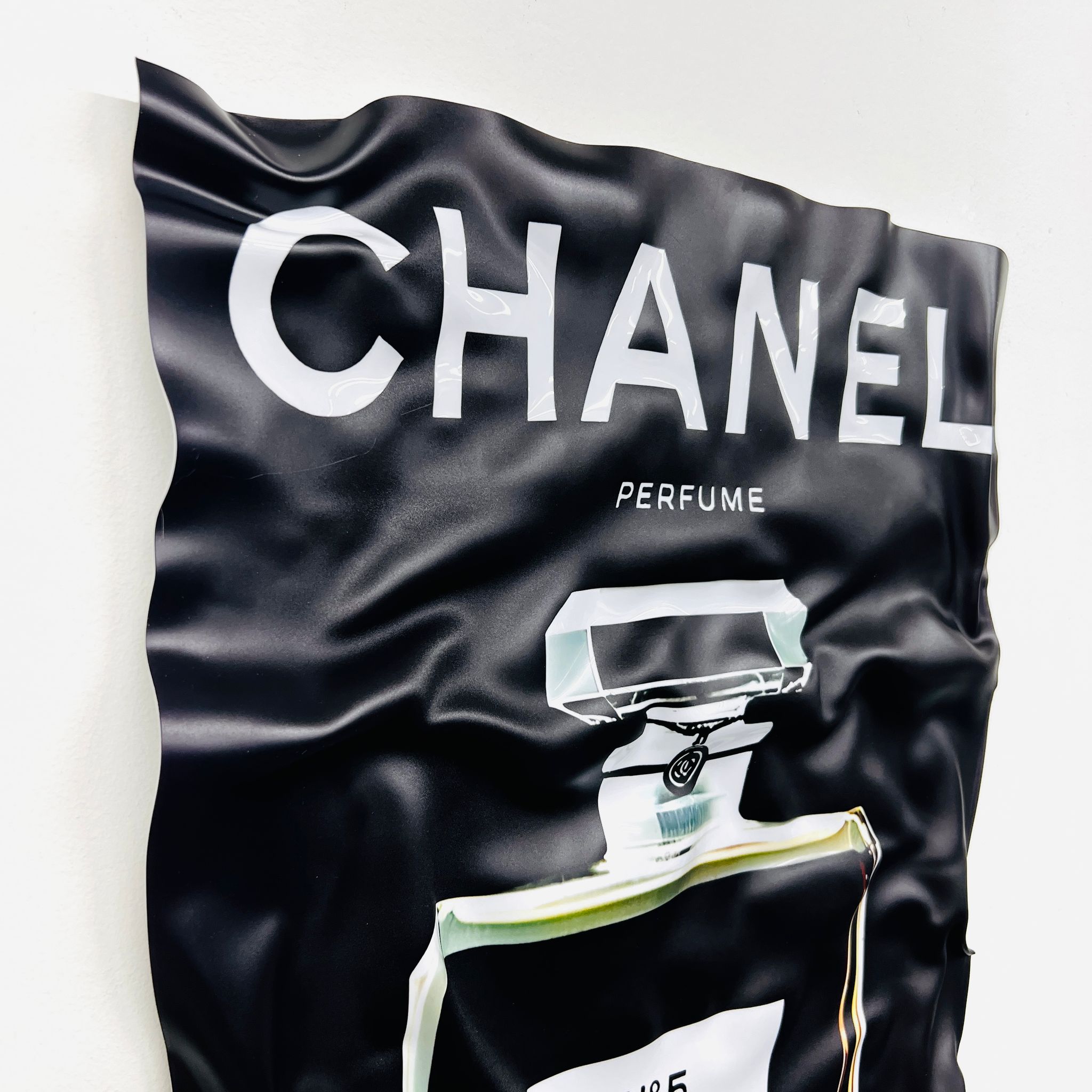 Tableau froissé - Chanel N5 Pub