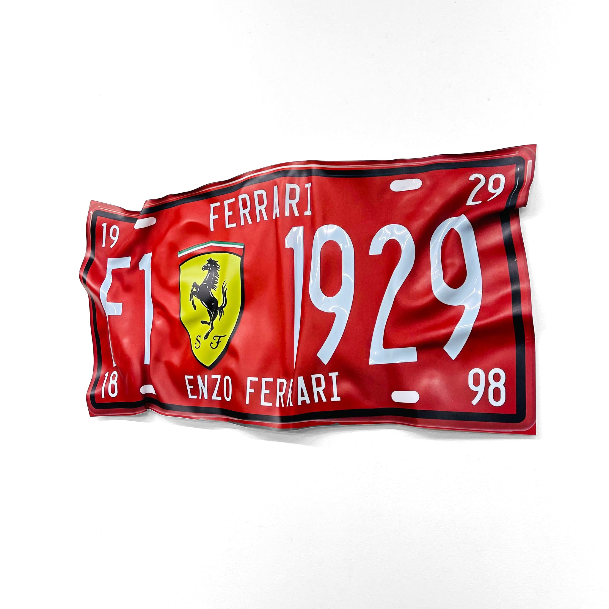 Tableau froissé - Plaque Ferrari